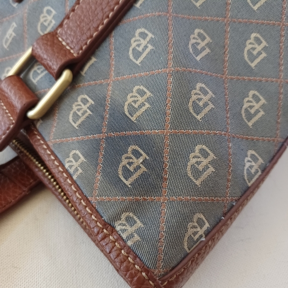 COPY - Dooney & Bourke tote bag - Picture 4 of 9